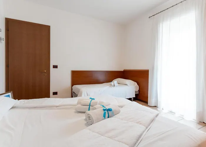 Ai Pini-residence アパート ドゥナ・ヴェルデ